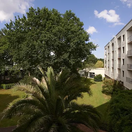 Les Chenes Aparthotel 4*