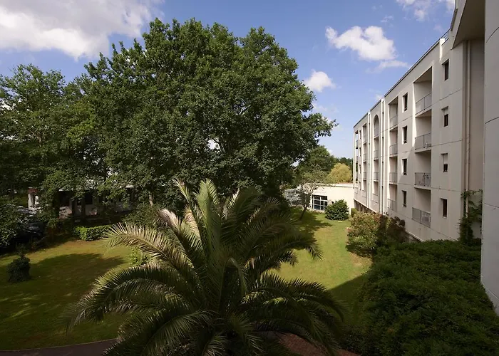 Les Chenes 아파트호텔 4*